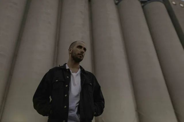 Artist Profile: VIL