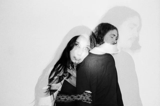 Album Review: Mint Field - Aprender A Ser: Extended (felte)